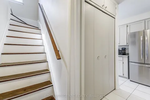 44 Windsor Road, ON L2N 3A3