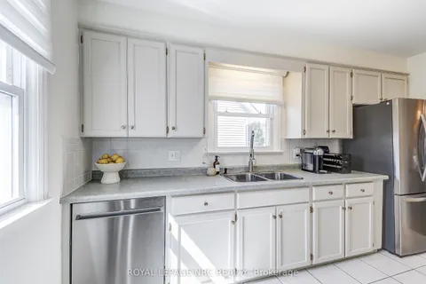 44 Windsor Road, ON L2N 3A3