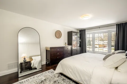 206 Westvale Drive, ON N2T 1C3