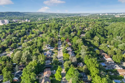 172 Old Ancaster Road, ON L9H 3R4