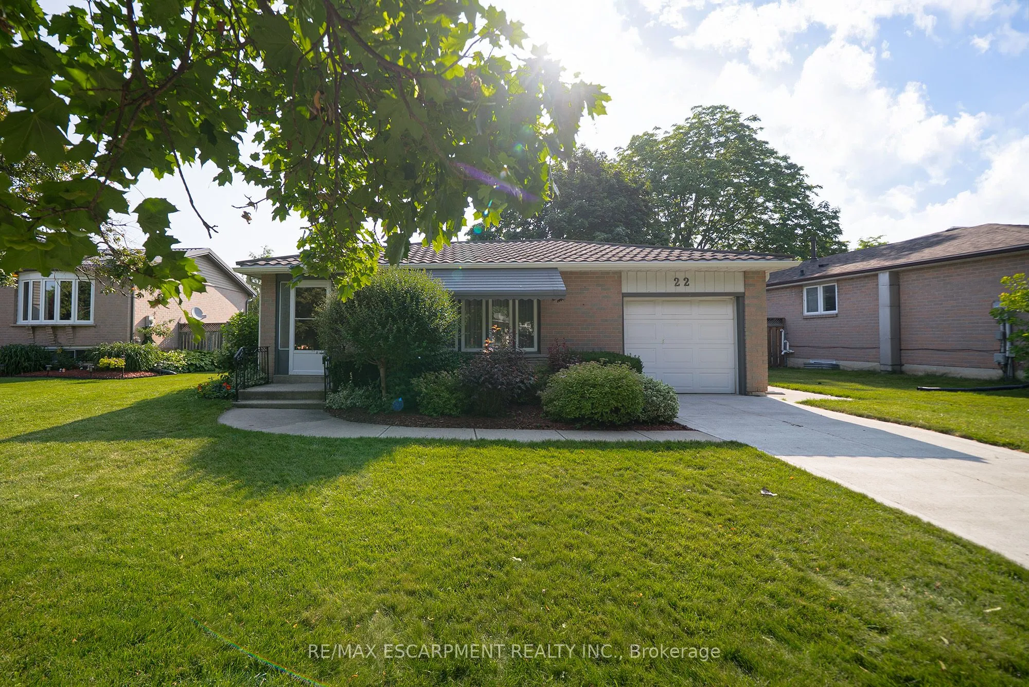 22 Sprucehill Drive, ON N3R 3R6