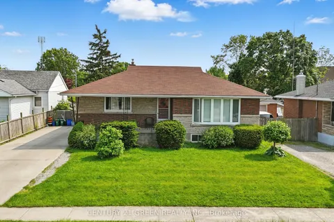 42 Bloomfield Avenue, ON L2P 1X3