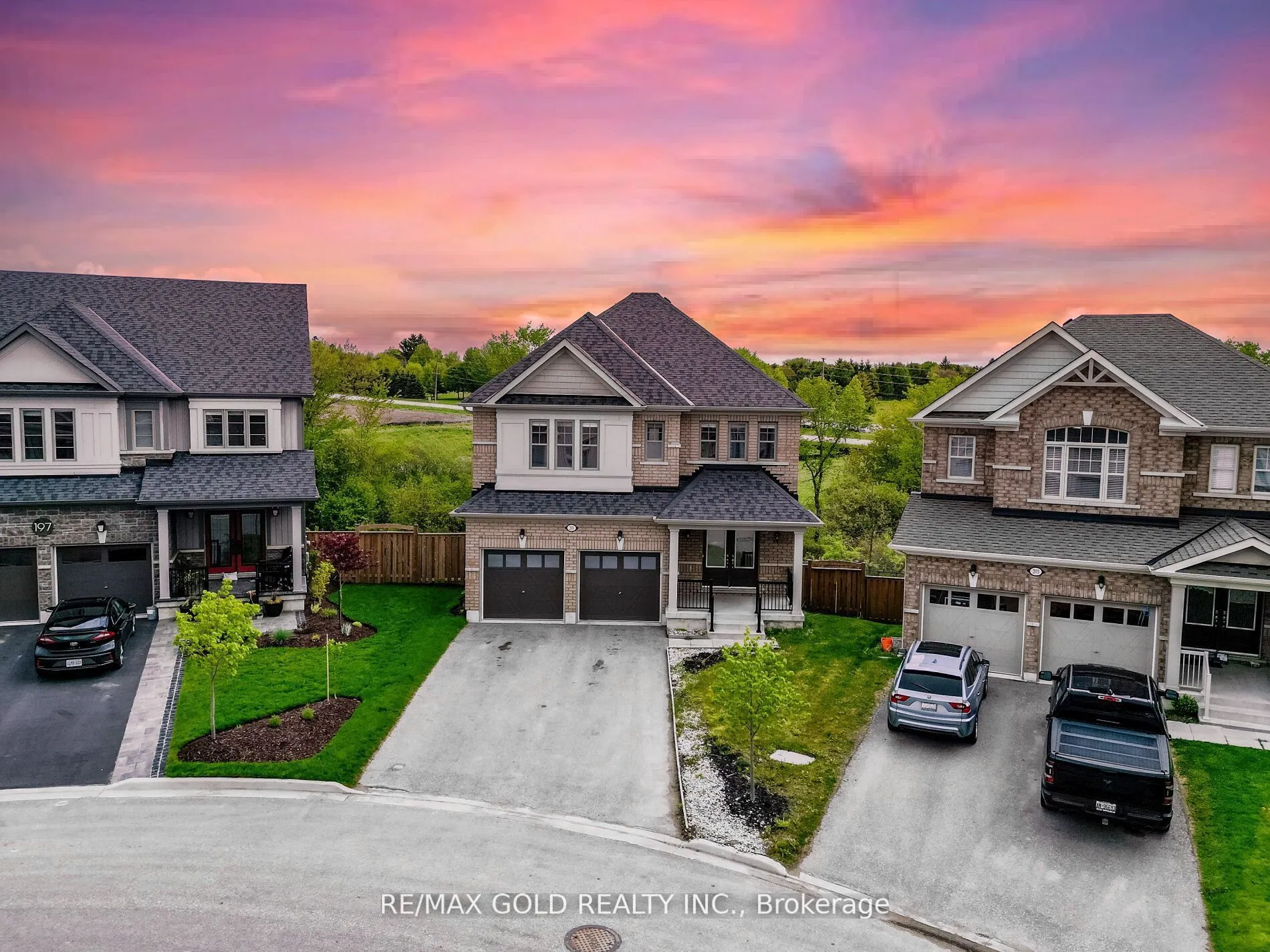 201 Mcfarlane Crescent, ON N1M 0G5