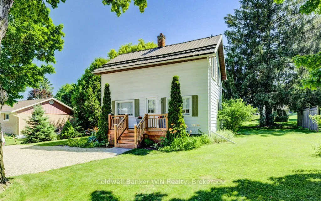 34 Clarke Street, ON N0G 1M0