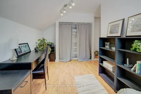 34 Clarke Street, ON N0G 1M0