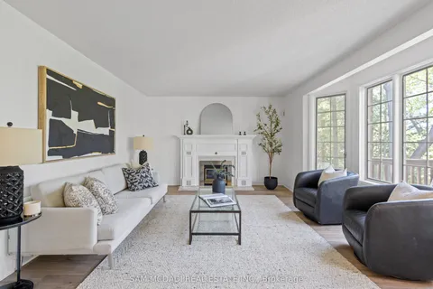 83 Royal Oak Drive, ON N3R 7P8