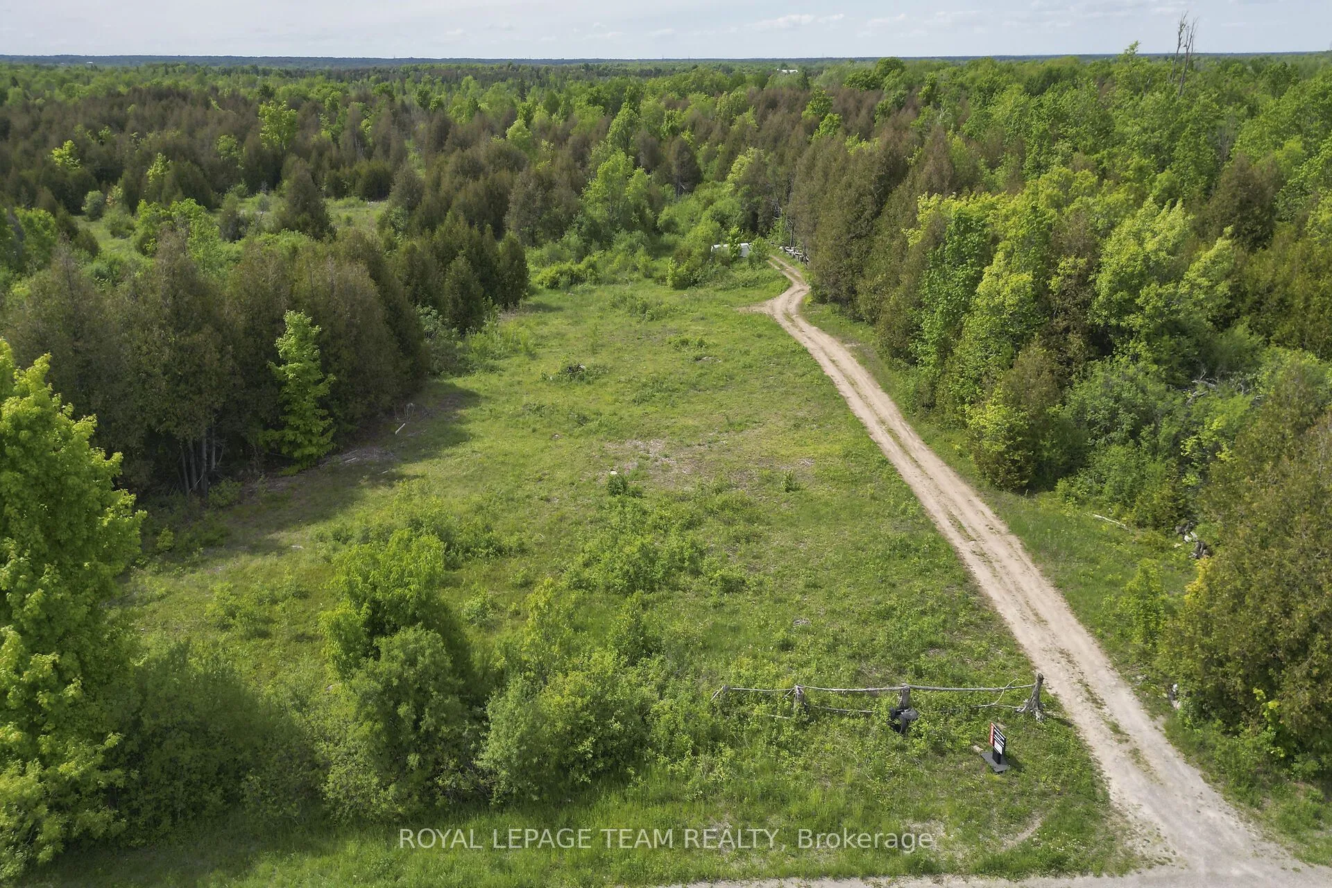 688 Kitley Line 8 Road, ON K0E 1H0