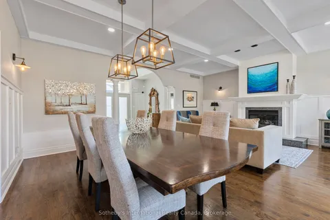 160 Grand Cypress Lane, ON L9Y 0K8