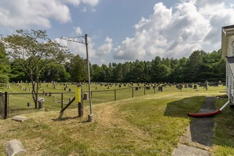 10961 Highway 118 N/A, ON K0M 1S0