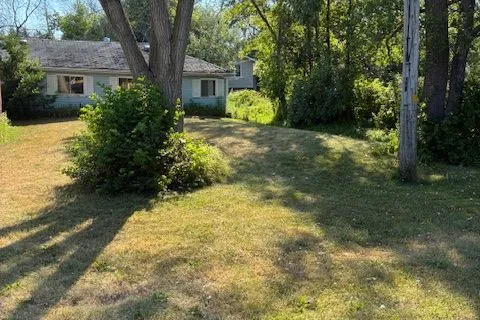 741 County Road 28 Road, ON K8N 4Z7