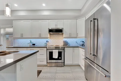16 Cumberland Street, ON N3S 7J6
