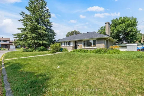 467-469 Braydon Avenue, ON K1G 0W7