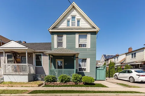 67 Beechwood Avenue, ON L8L 2S5