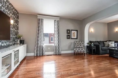 22 Mill Street, ON N0K 1M0