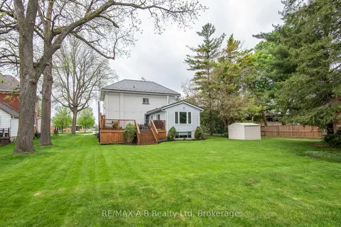 22 Mill Street, ON N0K 1M0