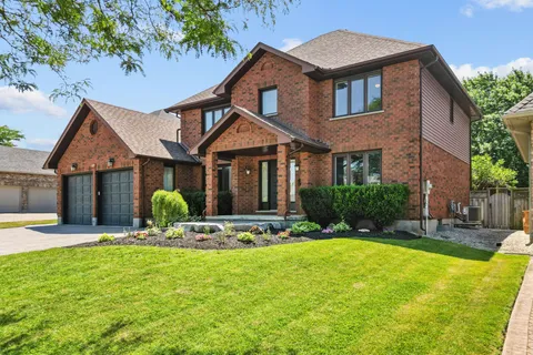 512 Rosecliffe Terrace, ON N6K 4H5