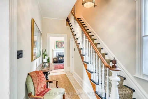 33A and 33B Napoleon Street, ON K7C 2X4