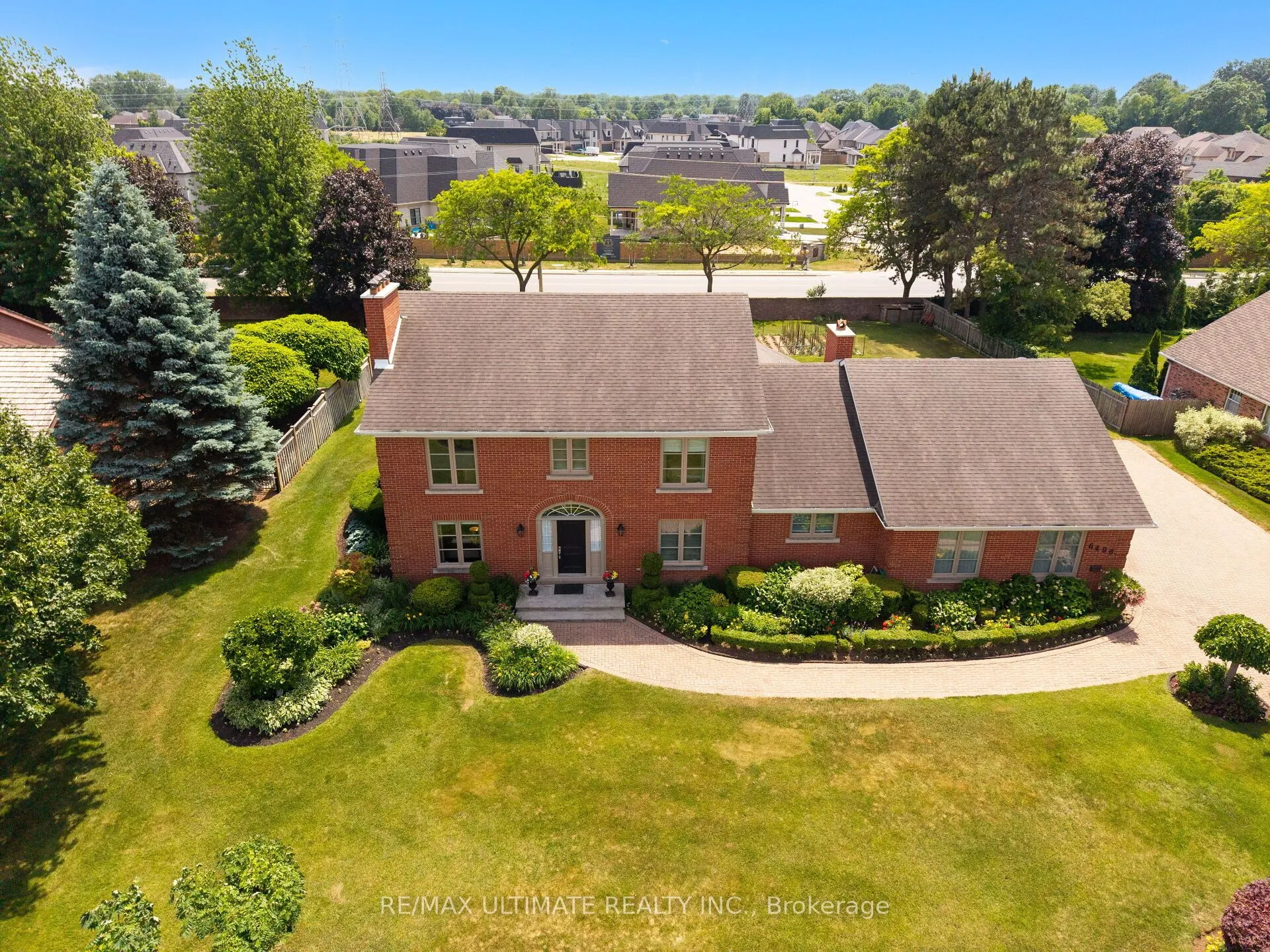 6496 January Drive, ON L2J 4J4