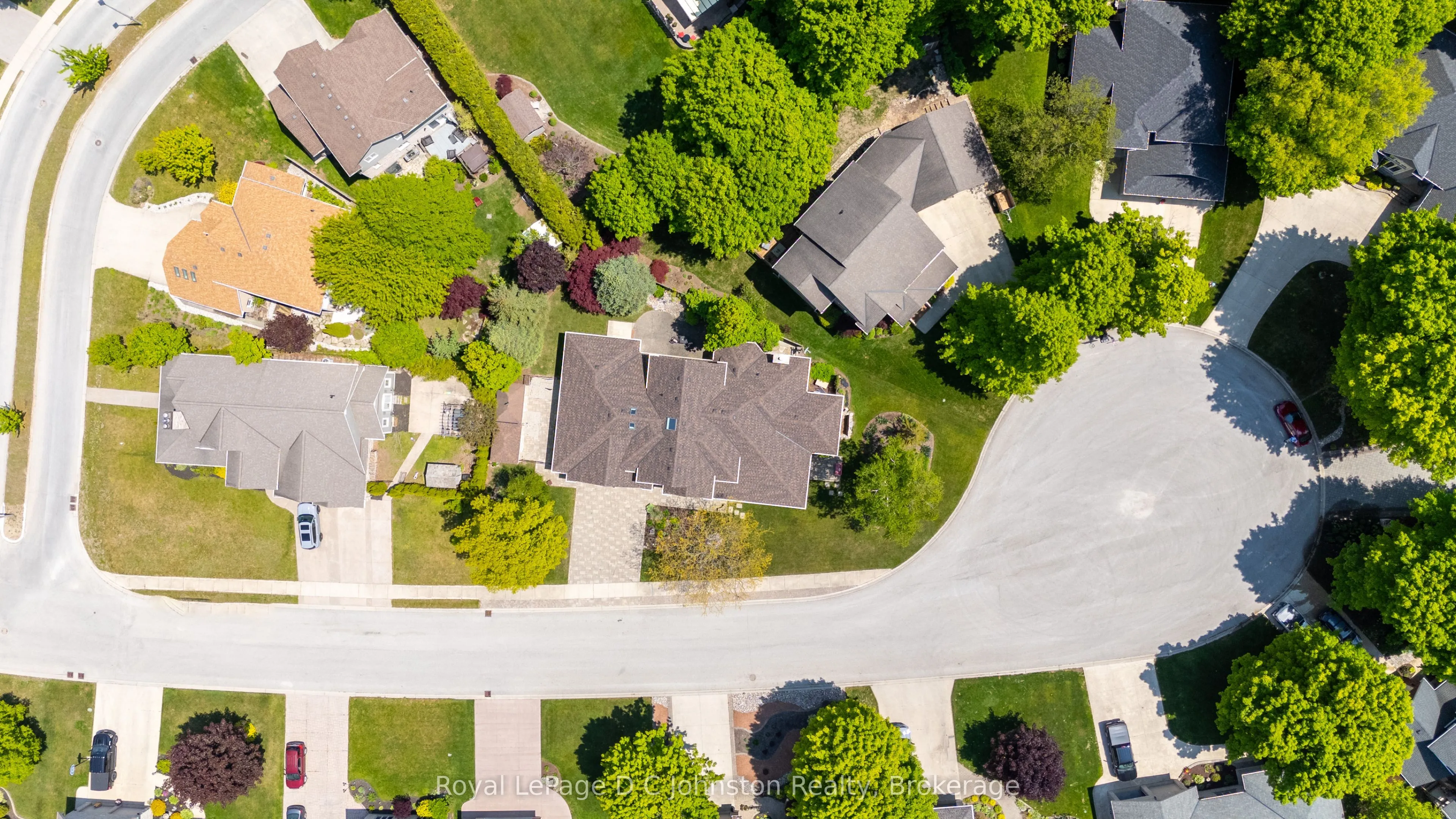 830 Mill Ridge Court, ON N0H 2C4