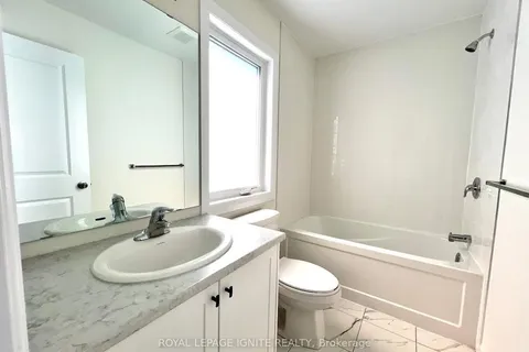 126 Gildersleeve Boulevard, ON K0H 1G0