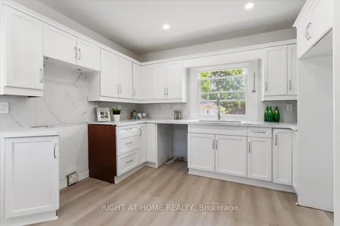 6372 MAITLAND Avenue, ON L2G 1R4