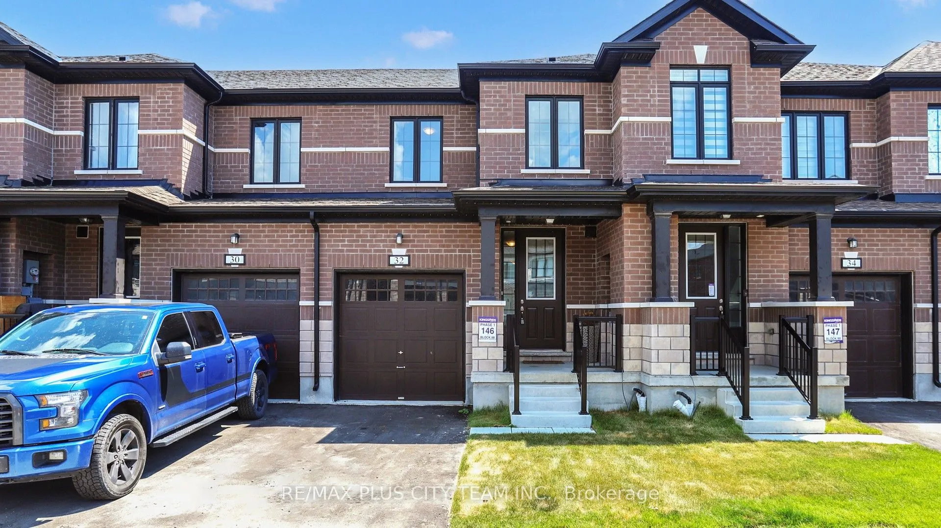 32 Keenan Street, ON K9V 6C2