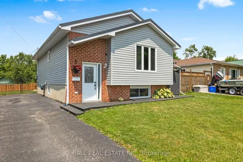2 Hazel Street, ON K9V 5M2