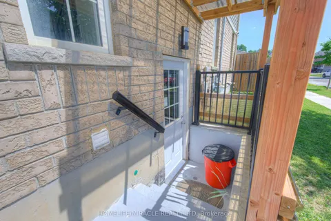 70 Gillespie Drive, ON N3T 0K1