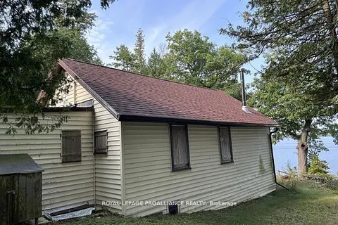 90 McCracken Landing Road, ON K0K 2X0