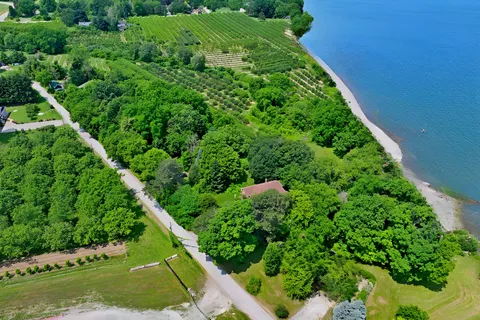 4916 Thirty Road, ON L3J 1W2