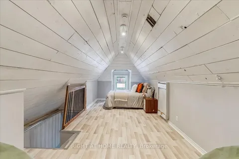 16 Birch Avenue, ON L8L 6H3