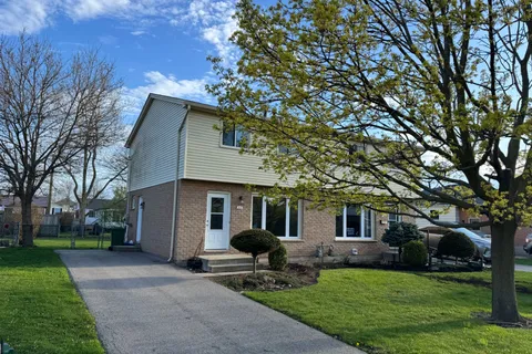 36 Vanier Place, ON N5R 5P8