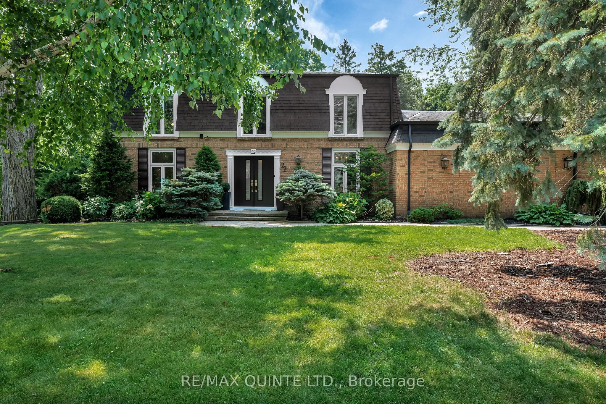 22 Forest Hill Crescent, ON K8N 4M5