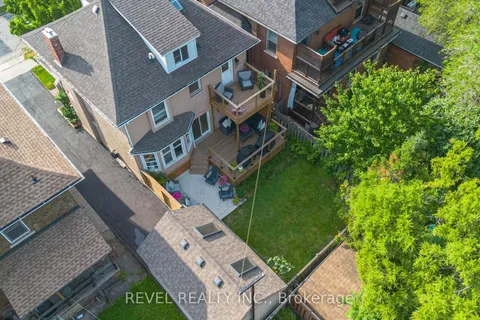 37 Burris Street, ON L8M 2J1