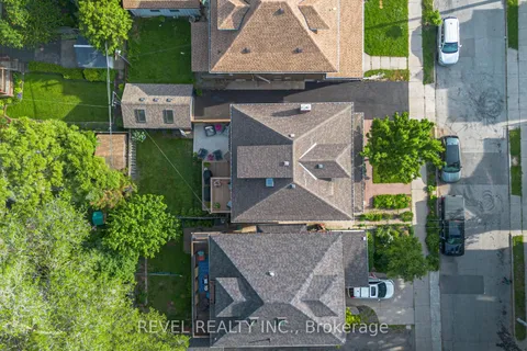 37 Burris Street, ON L8M 2J1