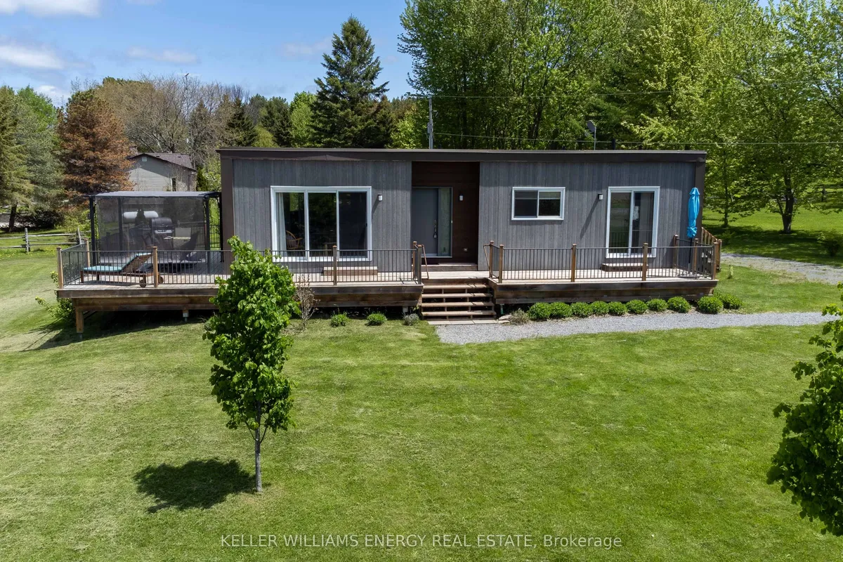 326 Cressy Bayside Road, ON K0K 2T0