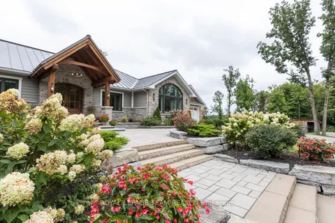 9459 Mccuan Road, ON K7C 0C4