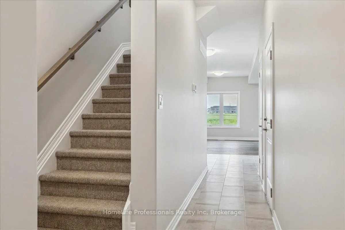 101 Elvira Way, ON L2V 0M7