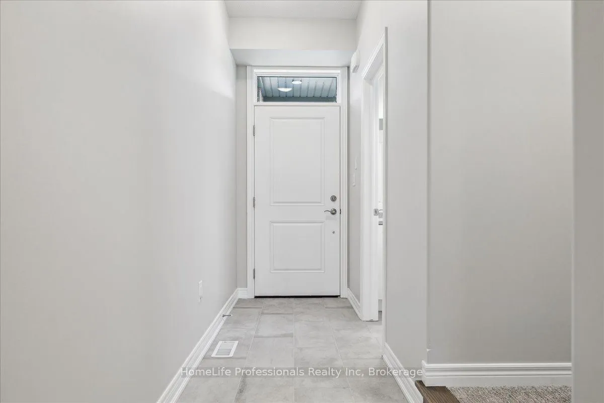 105 Elvira Way, ON L2V 0M7