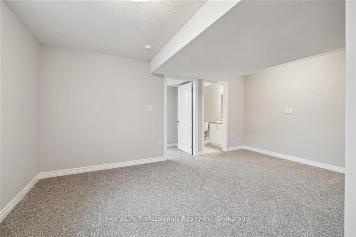 109 Elvira Way, ON L2V 0M7