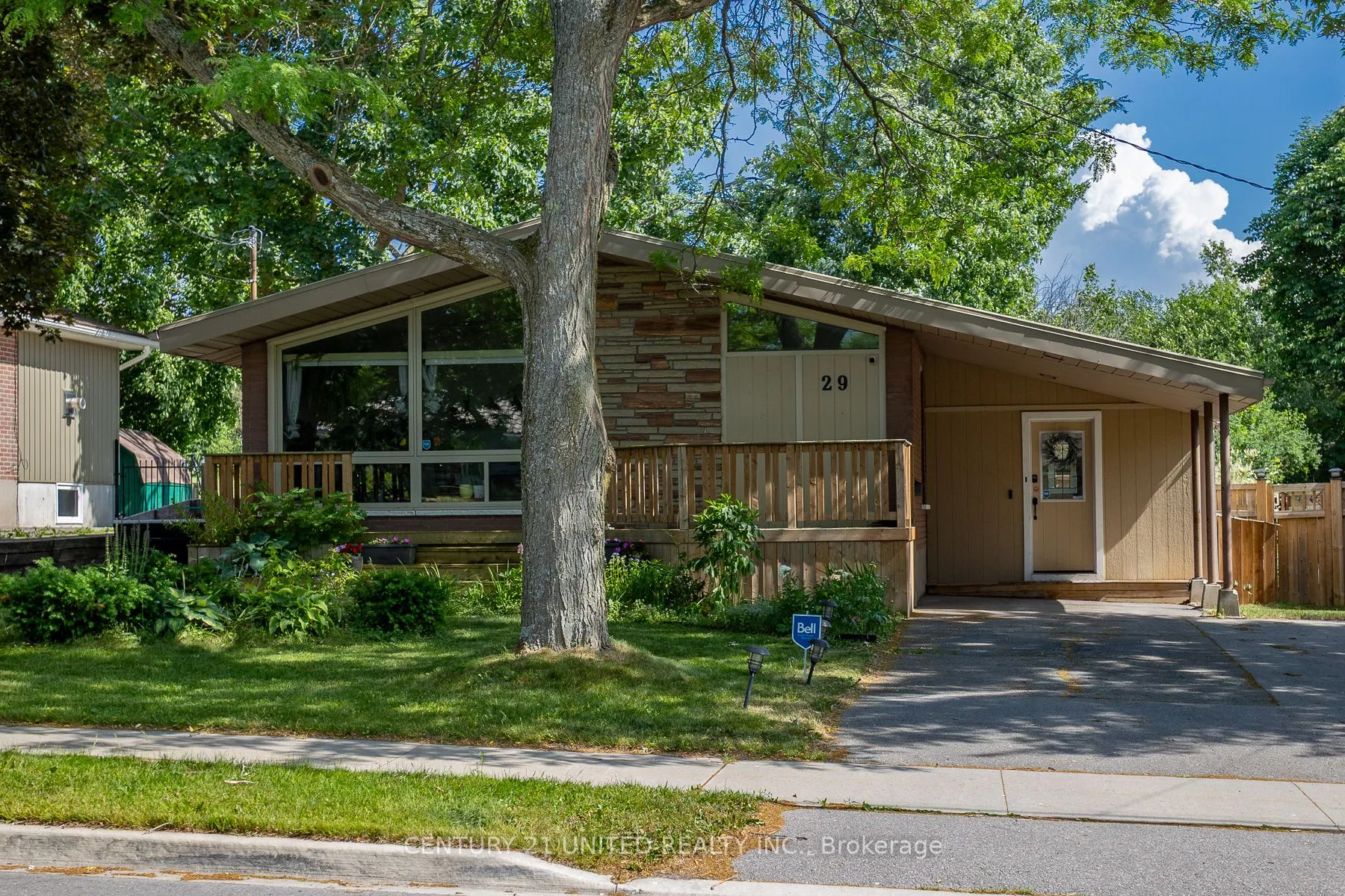 29 Kawartha Drive, ON K9V 1A6
