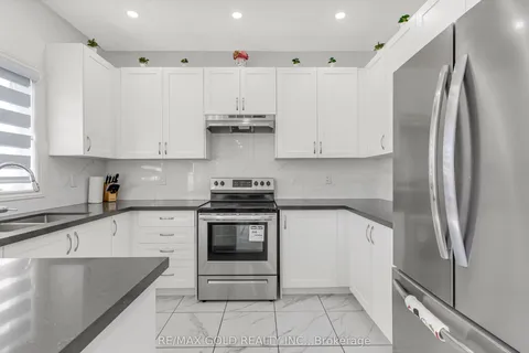 1615 Marina Drive, ON L2A 5P2