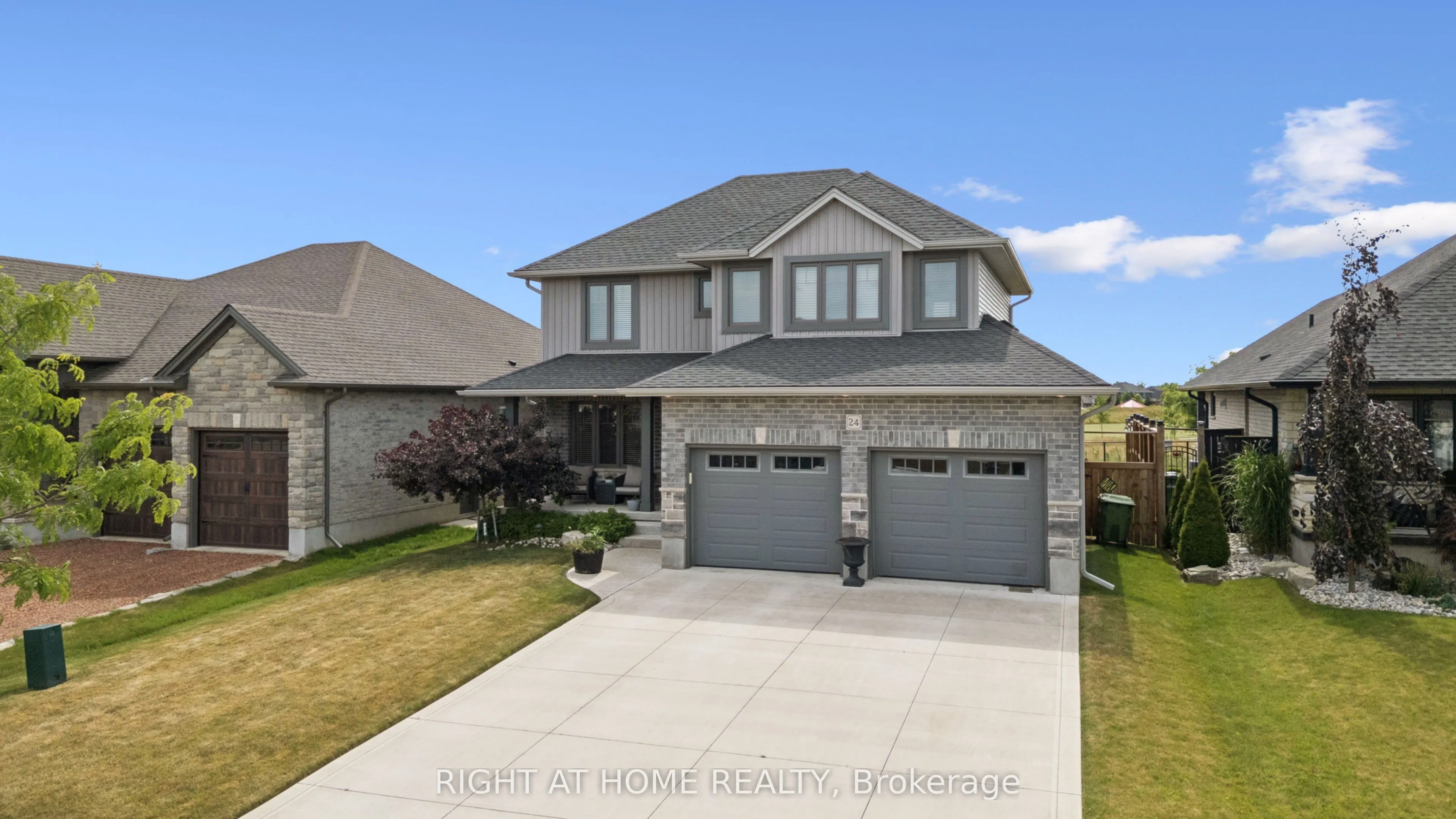 24 Oakmont Street, ON N5R 0G3