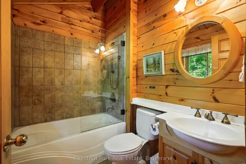 2143 Muskoka Rd 118w N/A, ON P1L 1W8