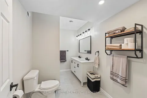 218 Creighton Drive, ON K0K 2H0