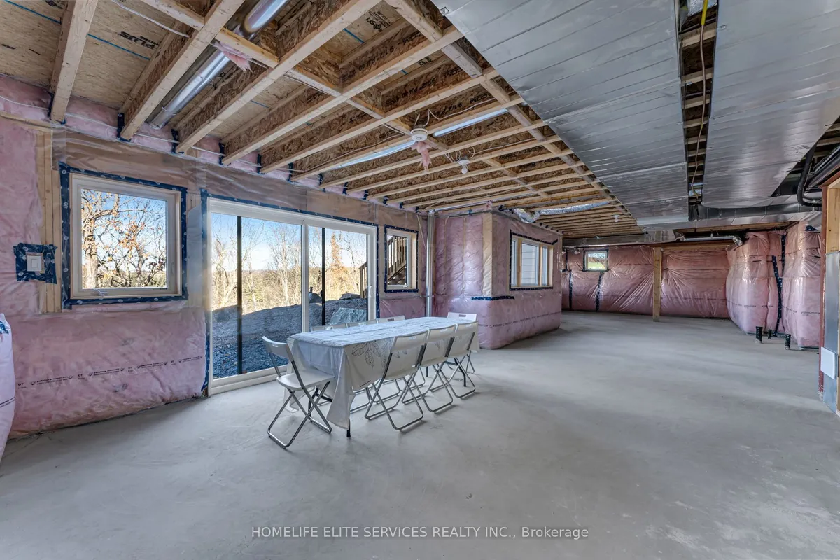 1008 Napier Court, ON P1H 0K1