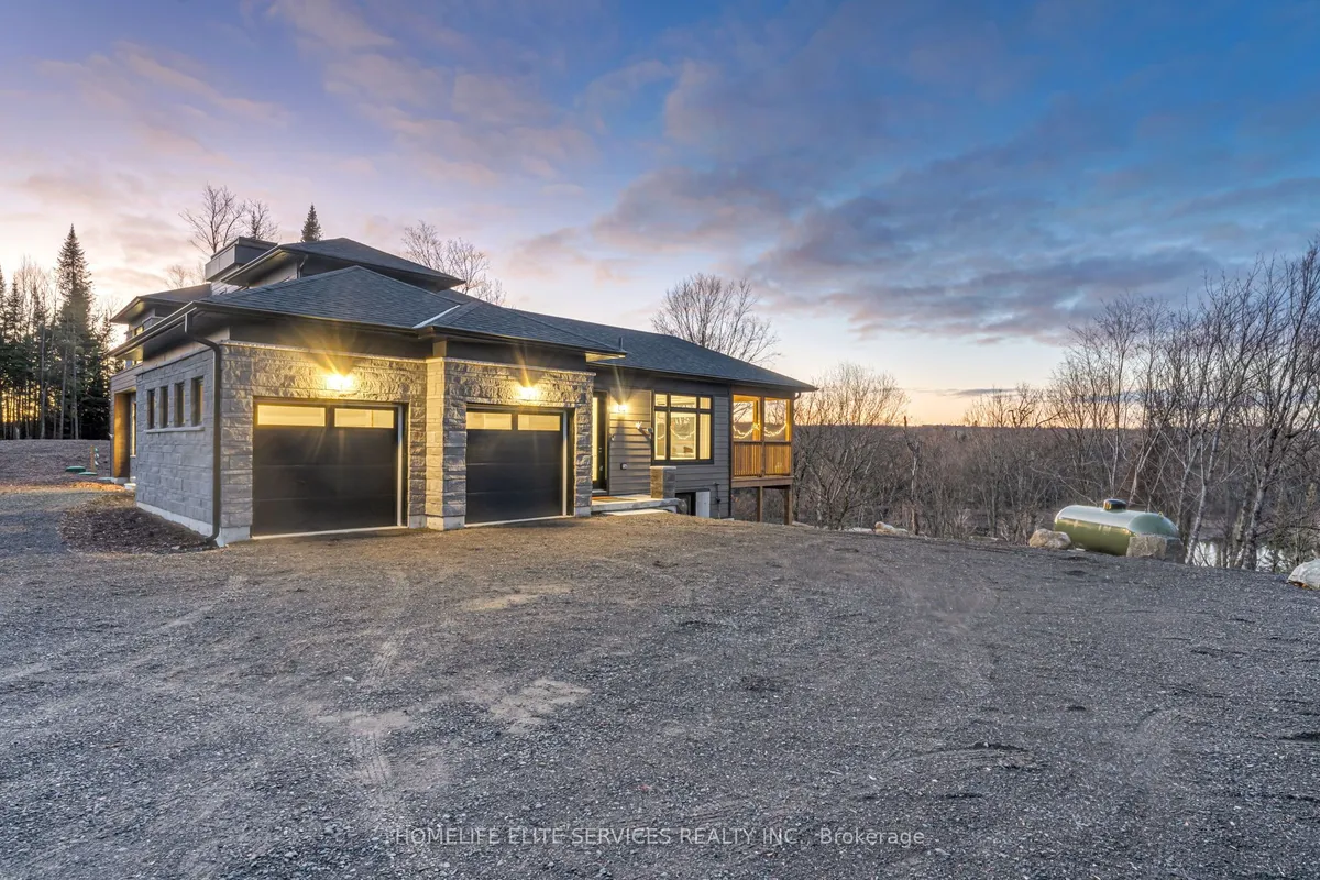 1008 Napier Court, ON P1H 0K1