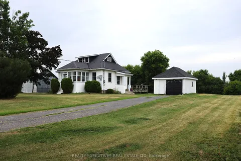 2577 County Rd 7 Road, ON K0C 1H0