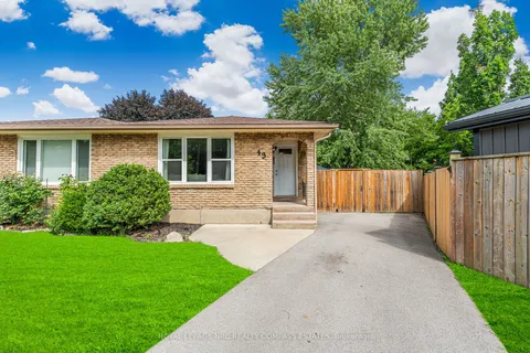 43 GREYSTONE Crescent, ON L2N 6P1