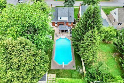 6967 Dell Avenue, ON L2G 4W1